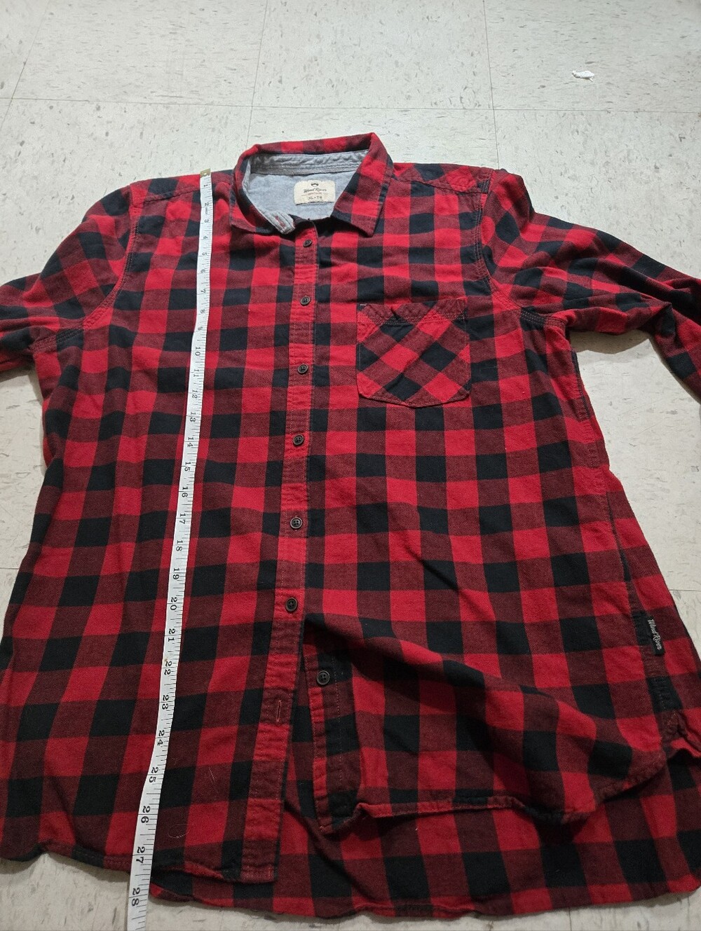 Wind River Red & Black Buffalo Plaid Button-Up Shirt - Casual Flannel - Picture 7 of 8